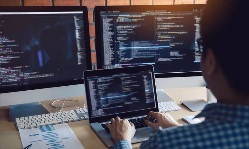 数据科学选型:R与Python如何赋能顺昌县网站建设?